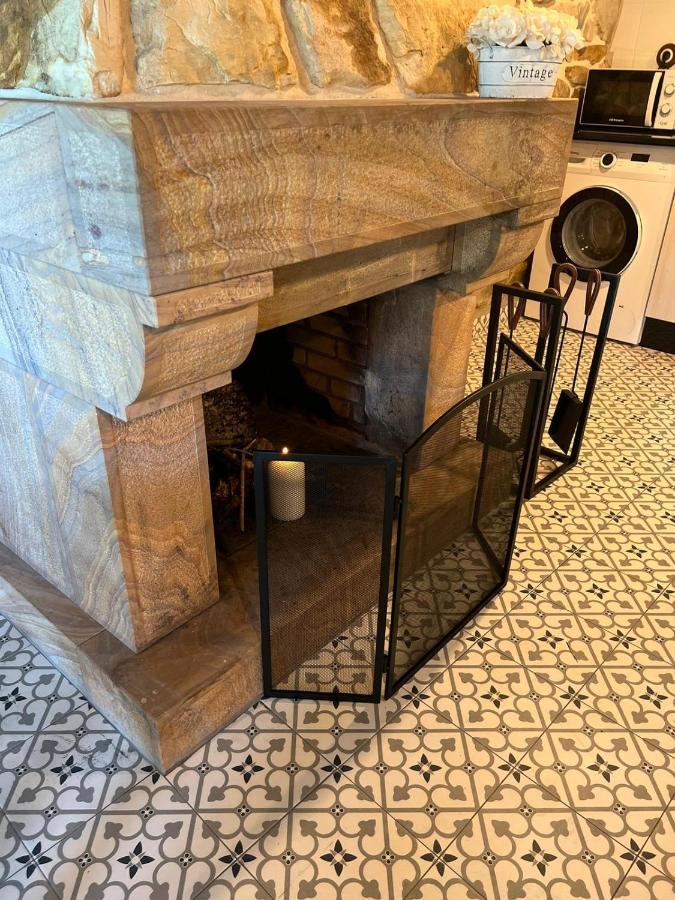 Apartamentos La Cabana Del Cerro Alto Бесенья Экстерьер фото