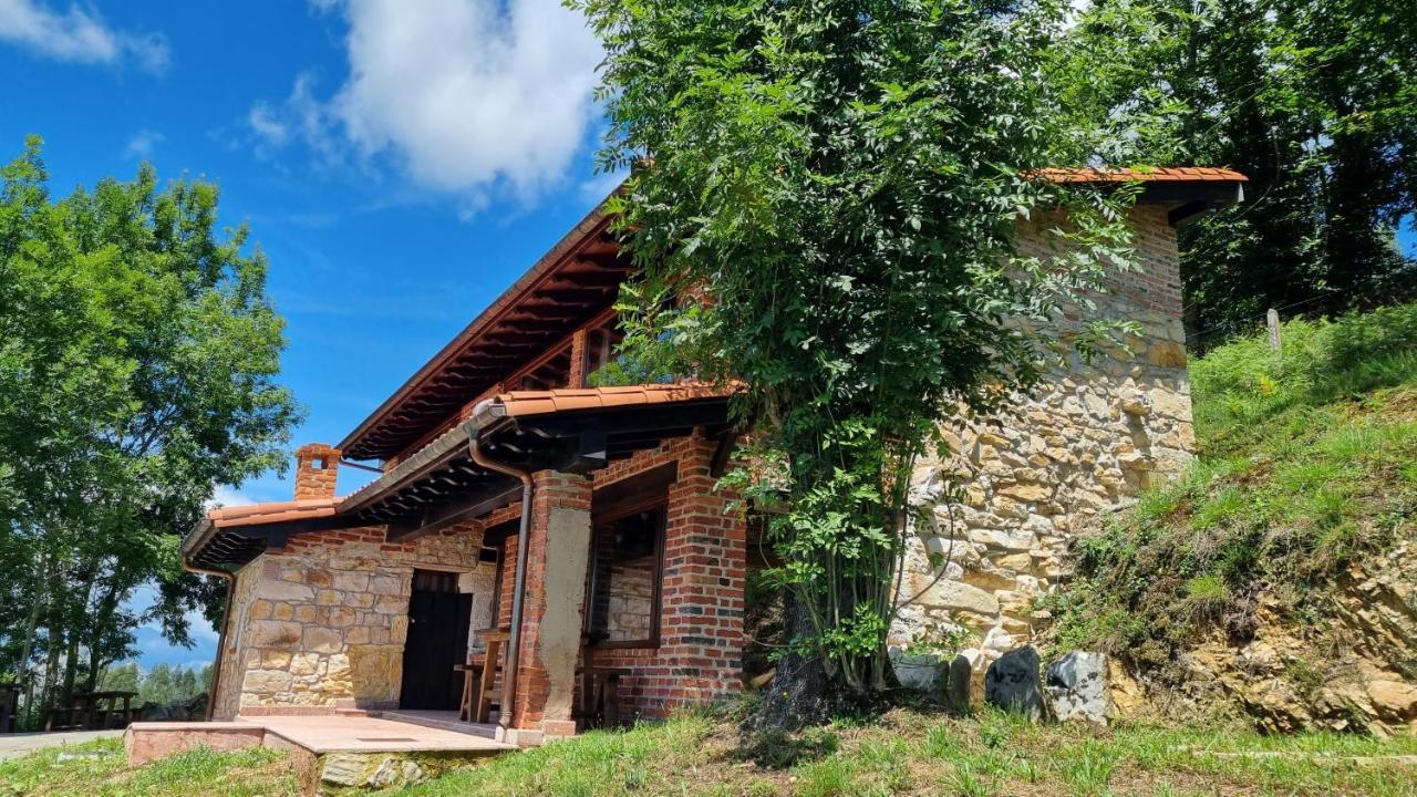 Apartamentos La Cabana Del Cerro Alto Бесенья Экстерьер фото